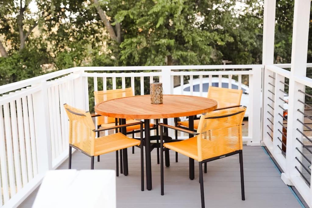 Willa The Little Getaway-Sleeps 4, Firepit, Pet Friendly Pottsboro Zewnętrze zdjęcie