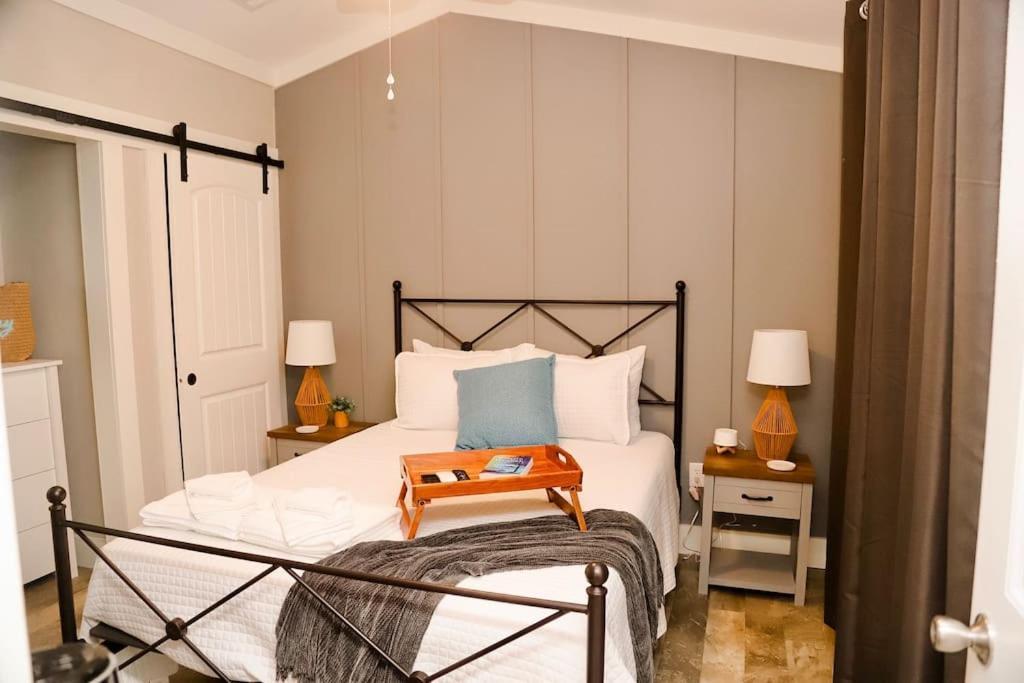 Willa The Little Getaway-Sleeps 4, Firepit, Pet Friendly Pottsboro Zewnętrze zdjęcie