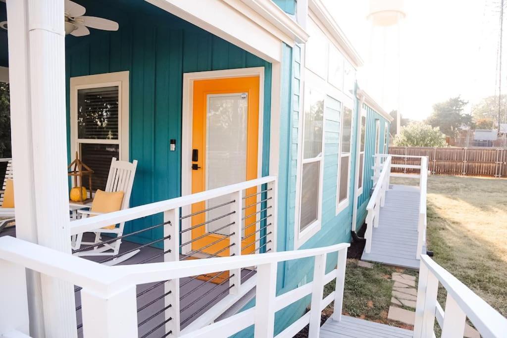 Willa The Little Getaway-Sleeps 4, Firepit, Pet Friendly Pottsboro Zewnętrze zdjęcie