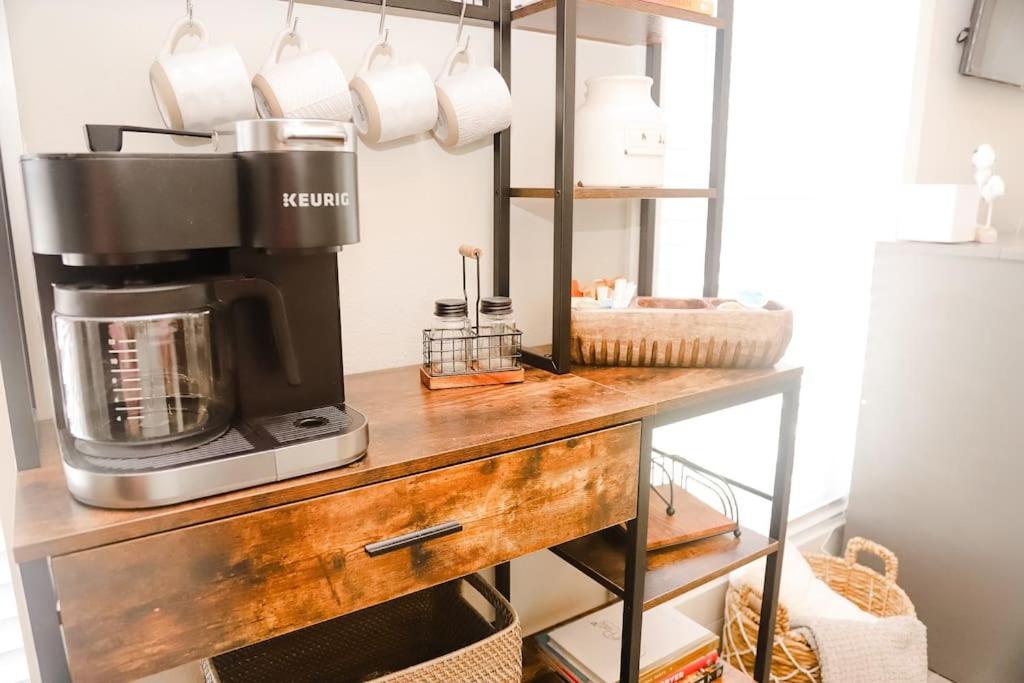 Willa The Little Getaway-Sleeps 4, Firepit, Pet Friendly Pottsboro Zewnętrze zdjęcie